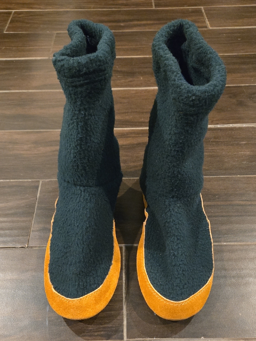 Acorn Hunter Green FleecezBoot Slipper L   Mens 10 1/2 - 11 1/2 NWOT - Picture 7 of 7